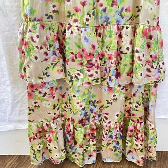 Old Navy Medium Women Floral Print Maxi Dress Sleeveless Tiered Ruffle Hem Beige - Picture 4 of 9